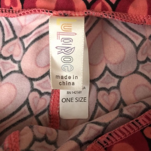 LuLaRoe OS Leggings Hearts. Preloved EUC Soft. Red Pink Black Loungewear - Picture 5 of 7